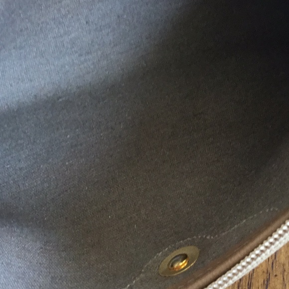 Christian Dior Vintage Leather and Monogram coated canvas Cosmetic bag. - Picture 10 of 12